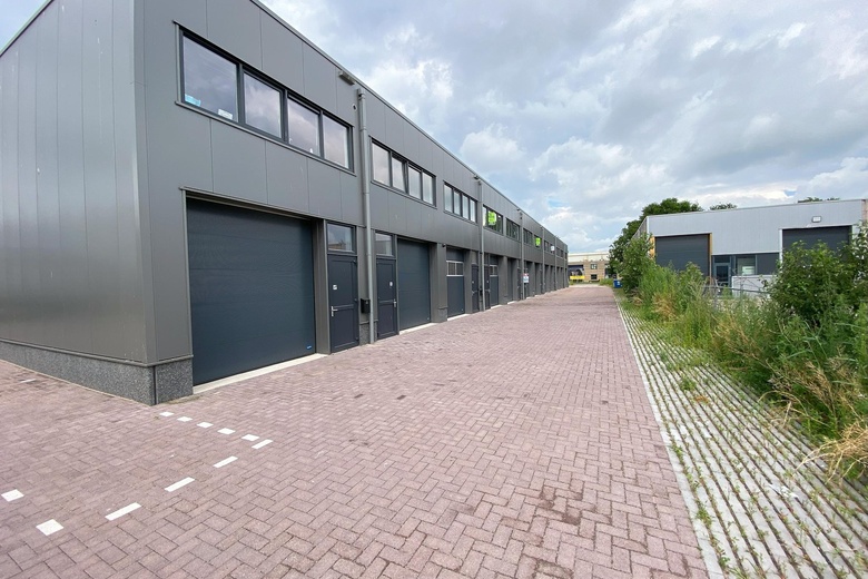 BedrijfsruimteaanVlotbrugweg 13 H<br/> inAlmere BedrijfsruimteaanVlotbrugweg 13 H<br/> inAlmere