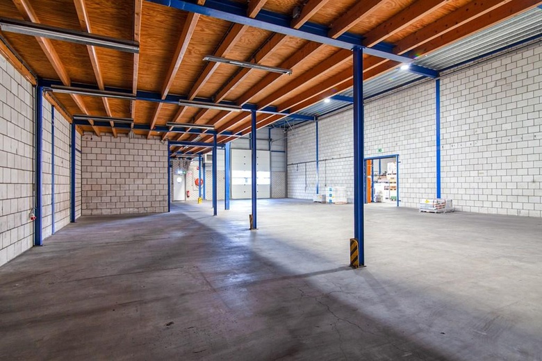 BedrijfsruimteaanBroeikweg 13<br/> inSchoonhoven