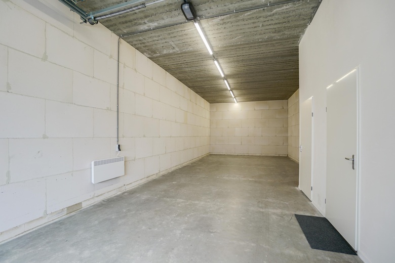 BedrijfsruimteaanMiddelblok 136 d<br/> inGouderak