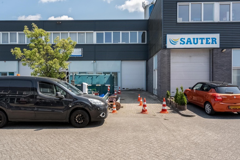 BedrijfsruimteaanSniep 103<br/> inDiemen