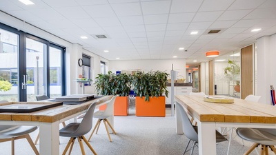 Bekijk foto 10 in  aan de  in 