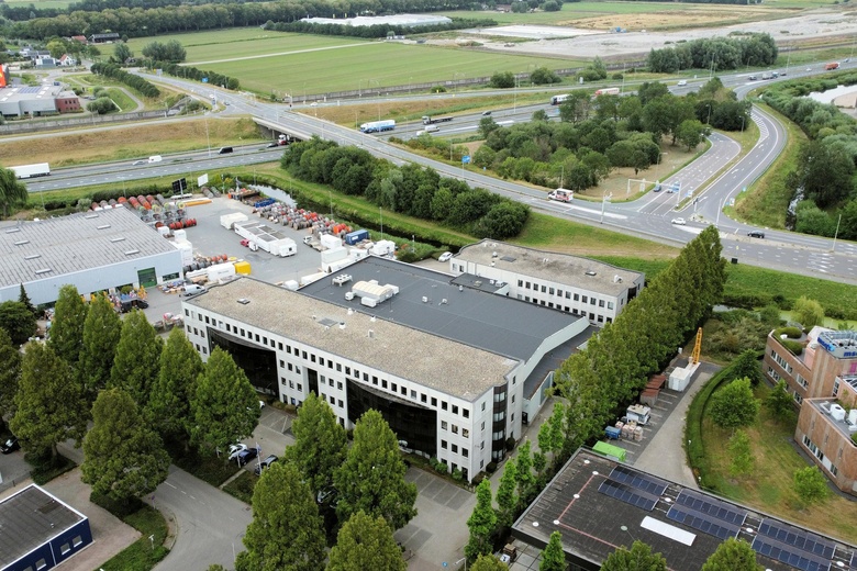 BedrijfsruimteaanStephensonweg 8<br/> inGorinchem BedrijfsruimteaanStephensonweg 8<br/> inGorinchem