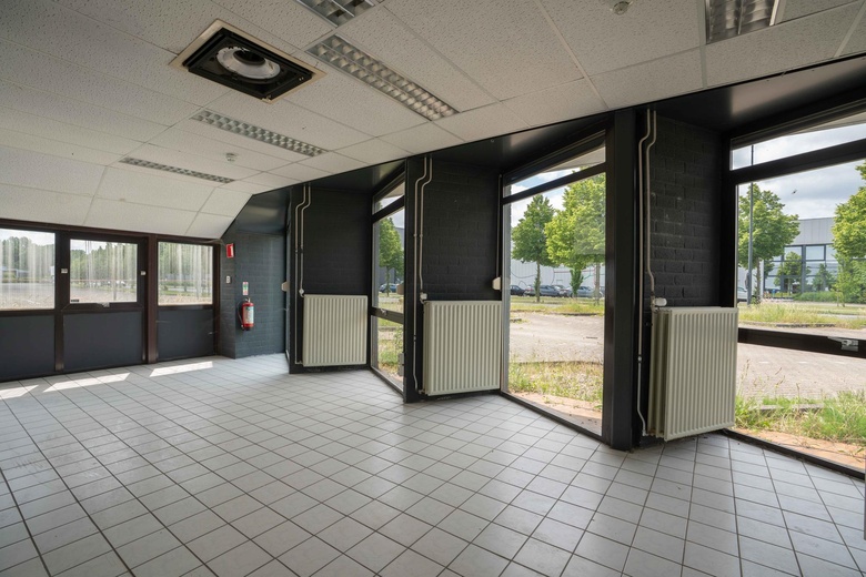 BedrijfsruimteaanDr. Nolenslaan 111<br/> inSittard