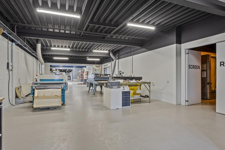 BedrijfsruimteaanEerste Zeine 86 a<br/> inWaalwijk BedrijfsruimteaanEerste Zeine 86 a<br/> inWaalwijk