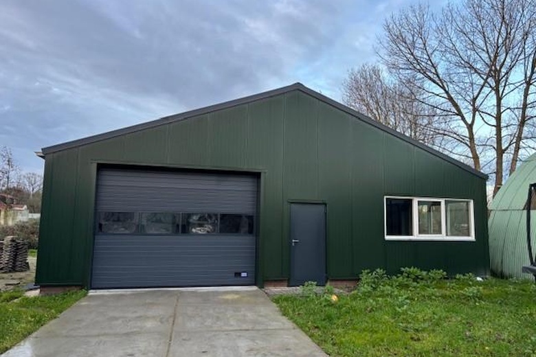 BedrijfsruimteaanVijfhuizerdijk 187<br/> inVijfhuizen