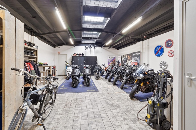 KantoorruimteaanAlberdingk Thijmstraat 33<br/> inVenlo KantoorruimteaanAlberdingk Thijmstraat 33<br/> inVenlo