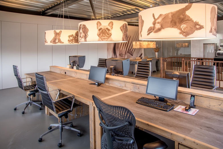 BedrijfsruimteaanStoelmatter 3 B<br/> inWateringen