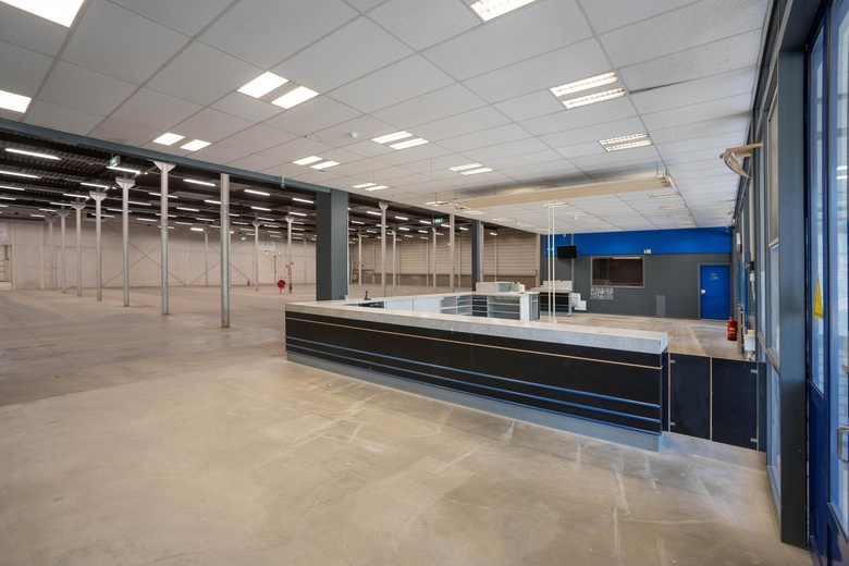 BedrijfsruimteaanDr. Nolenslaan 111<br/> inSittard