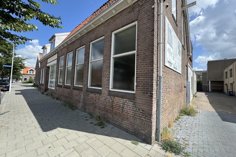 BedrijfsruimteaanRosmolenstraat 32 A<br/> inZaandam