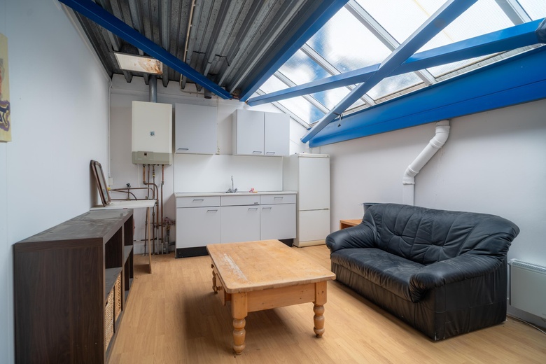 BedrijfsruimteaanJan van Krimpenweg 57<br/> inHaarlem BedrijfsruimteaanJan van Krimpenweg 57<br/> inHaarlem