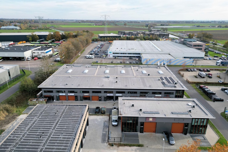 Bekijk foto 1 van Reedijk 8 - 11