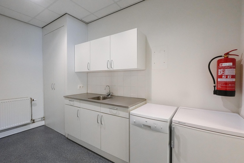 BedrijfsruimteaanSaksenweg 42 F<br/> inOss BedrijfsruimteaanSaksenweg 42 F<br/> inOss