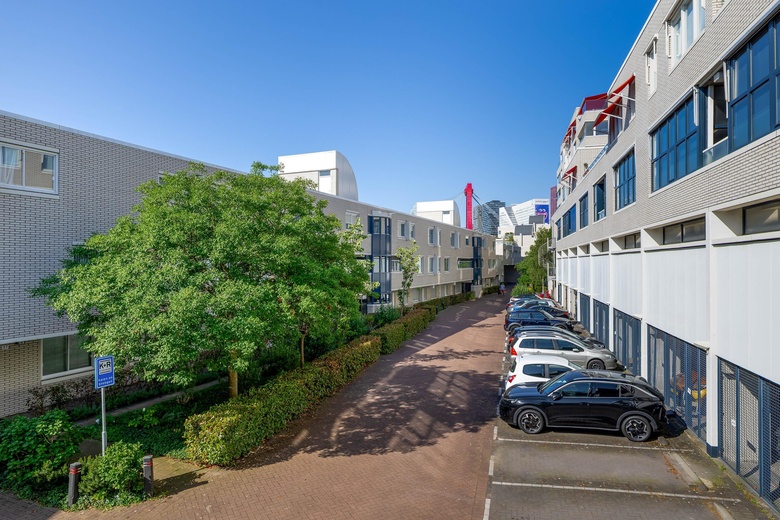 KantoorruimteaanMaasboulevard 118<br/> inRotterdam