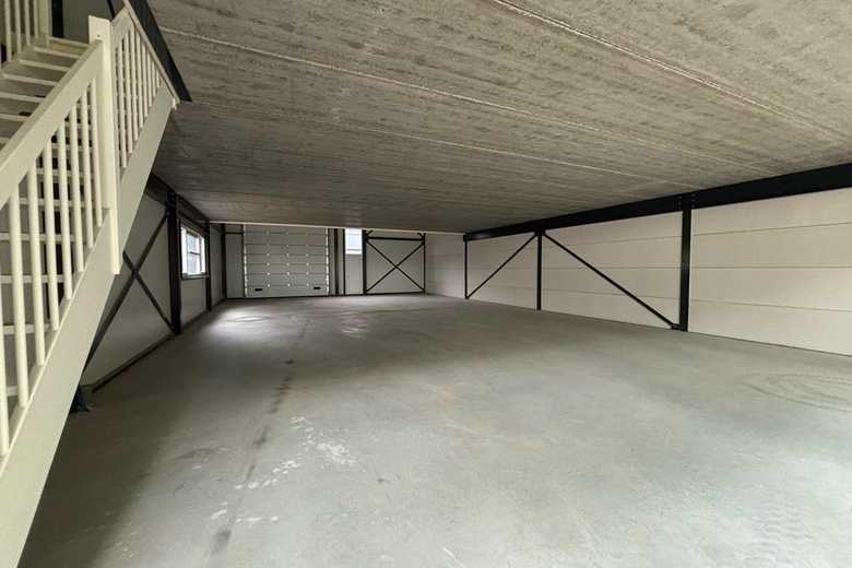 BedrijfsruimteaanRandweg 21 01<br/> inEmmeloord BedrijfsruimteaanRandweg 21 01<br/> inEmmeloord