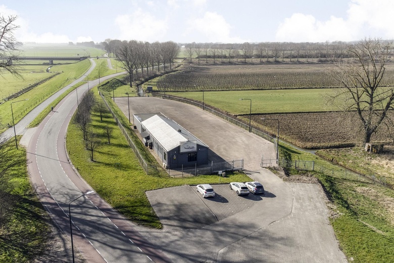 Bedrijfsruimteaande Kromme Nol 4<br/> inWijk en Aalburg Bedrijfsruimteaande Kromme Nol 4<br/> inWijk en Aalburg
