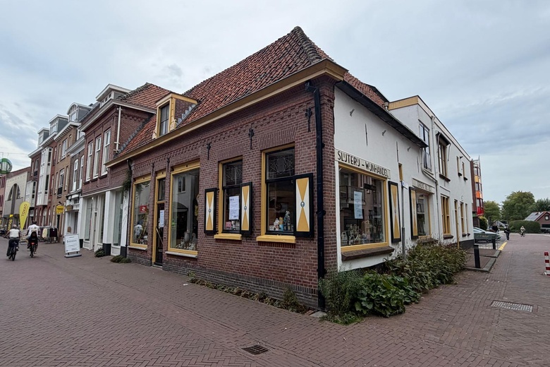 Bekijk foto Winkelruimte aan de Langstraat 80 in Barneveld