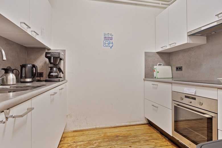 KantoorruimteaanIJsselkade 9 a<br/> inZutphen KantoorruimteaanIJsselkade 9 a<br/> inZutphen