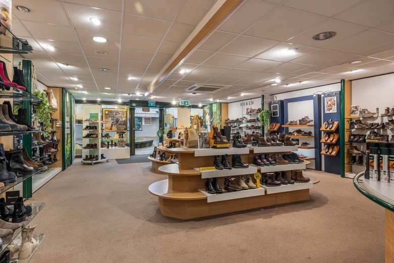 WinkelruimteaanWalplein 18<br/> inOss WinkelruimteaanWalplein 18<br/> inOss