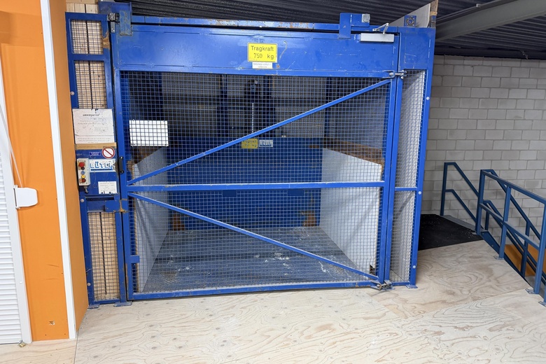 BedrijfsruimteaanH. Kamerlingh Onnesweg 19 A<br/> inAlphen aan den Rijn