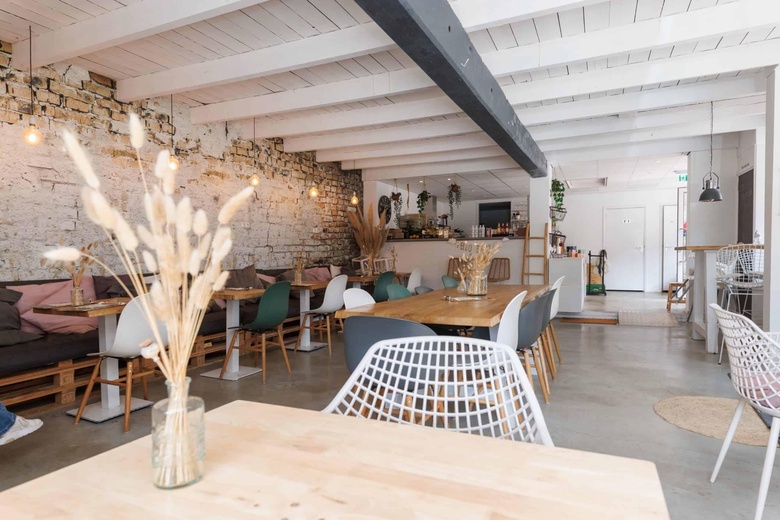 HorecaaanPastorielaan 2<br/> inJoure