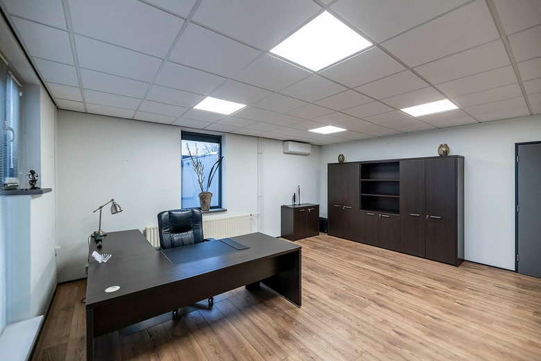 BedrijfsruimteaanZernikestraat 67<br/> inDordrecht