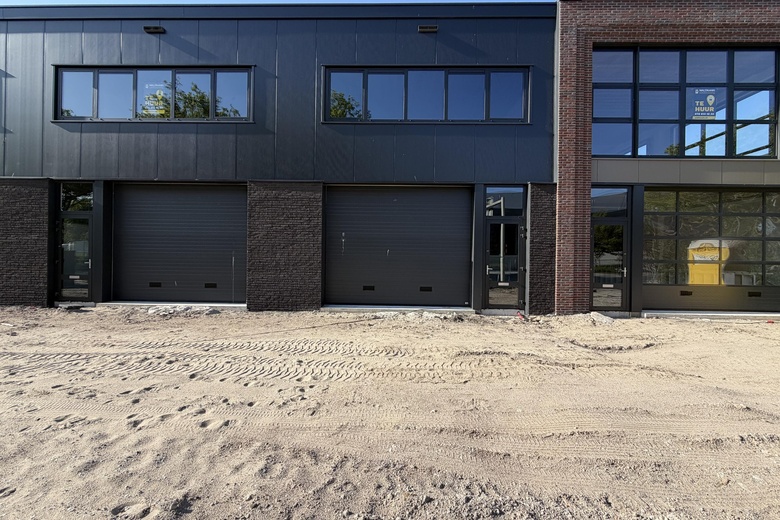 BedrijfsruimteaanKamerlingh Onnesweg 2 A 7<br/> inDordrecht
