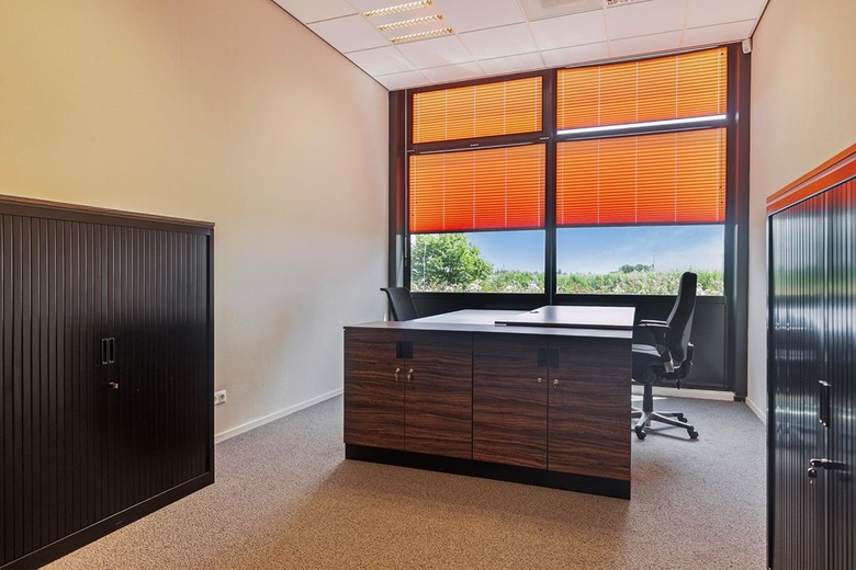 KantoorruimteaanPlatinaweg 6<br/> inEmmeloord