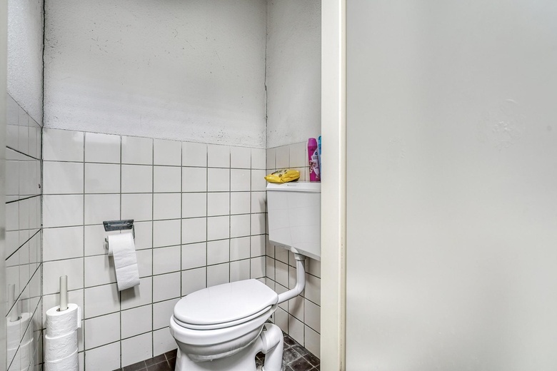 WinkelruimteaanKoestraat 26<br/> inRijnsburg WinkelruimteaanKoestraat 26<br/> inRijnsburg