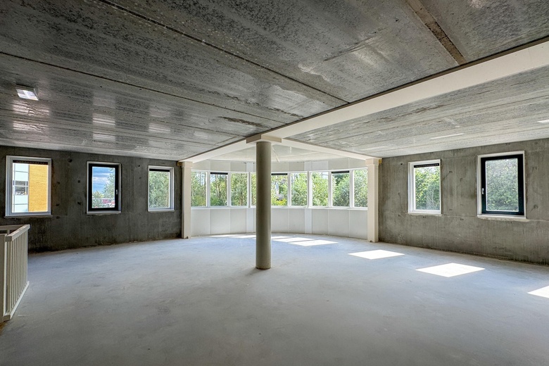 BedrijfsruimteaanNijverheidslaan 10 V<br/> inWeesp