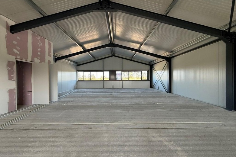WinkelruimteaanHaarlemmerstraatweg 71 D<br/> inHalfweg