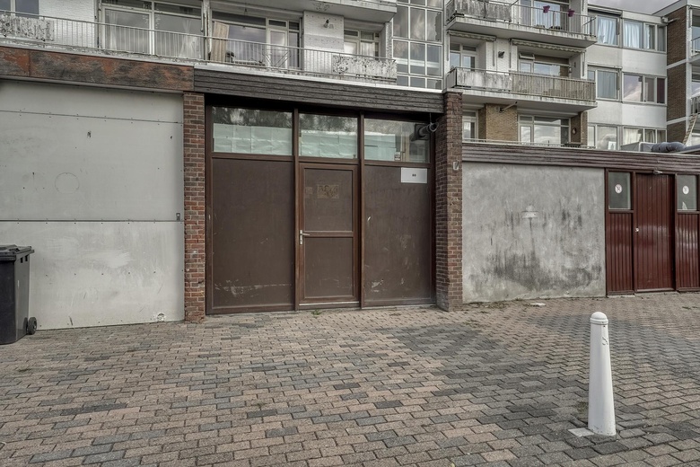 WinkelruimteaanVijf Meiplein 80<br/> inLeiden WinkelruimteaanVijf Meiplein 80<br/> inLeiden
