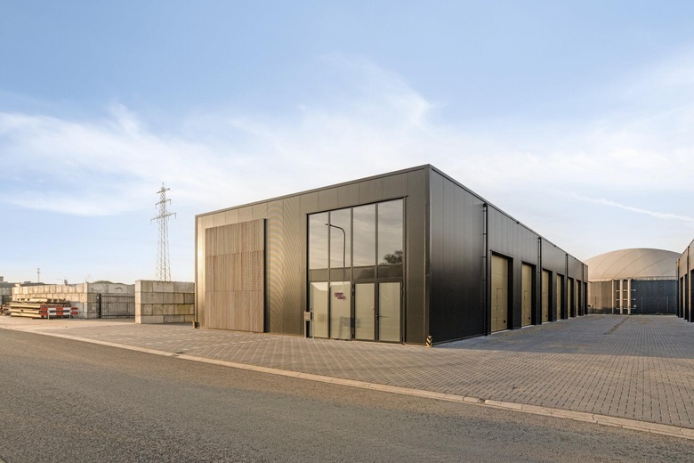 Bekijk foto 1 van Kooimaten 9 f