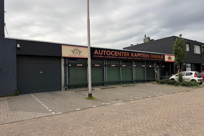 Bekijk foto Bedrijfsruimte aan de Kapitein Rondairestraat 18 in Tilburg Bekijk foto Bedrijfsruimte aan de Kapitein Rondairestraat 18 in Tilburg