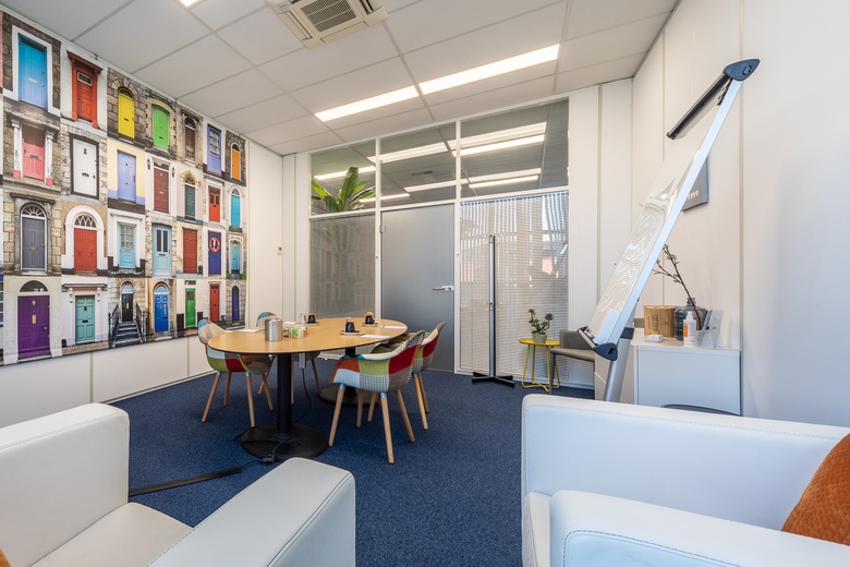 KantoorruimteaanLeeghwaterstraat 25<br/> inReeuwijk