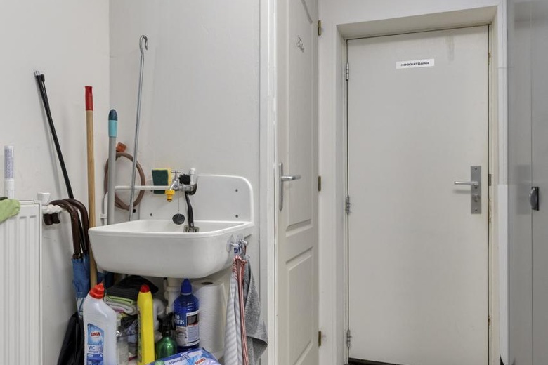 WinkelruimteaanGrote Kerkstraat 1<br/> inSteenbergen WinkelruimteaanGrote Kerkstraat 1<br/> inSteenbergen