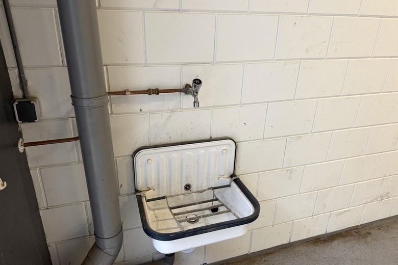 BedrijfsruimteaanKelvinring 72 d<br/> inAlblasserdam