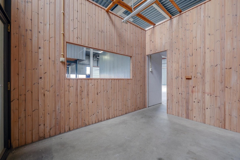 BedrijfsruimteaanDe Steiger 215<br/> inAlmere