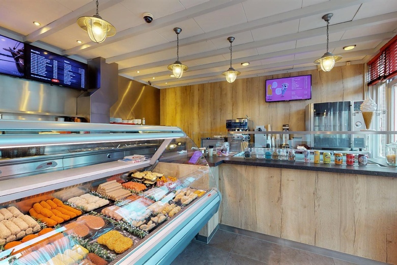 HorecaaanSaturnusstraat 28<br/> inVolendam HorecaaanSaturnusstraat 28<br/> inVolendam