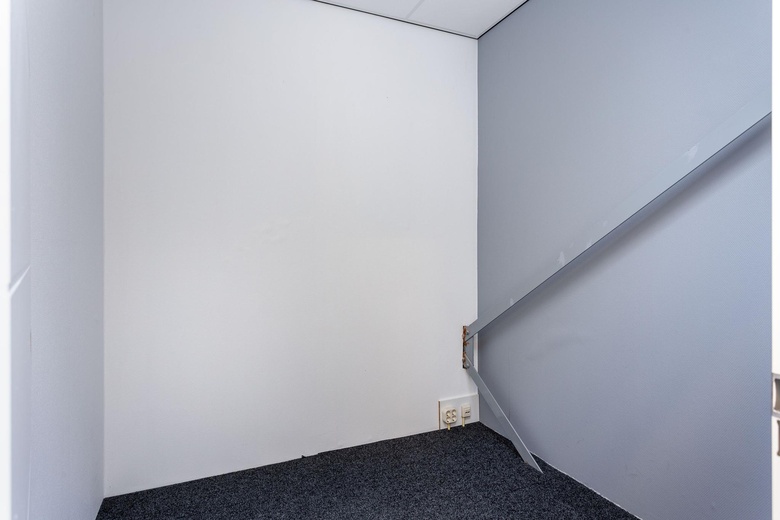 BedrijfsruimteaanTweelingenlaan 34 B<br/> inApeldoorn BedrijfsruimteaanTweelingenlaan 34 B<br/> inApeldoorn