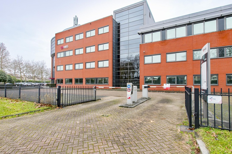 KantoorruimteaanLarenweg 80<br/> inDen Bosch KantoorruimteaanLarenweg 80<br/> inDen Bosch