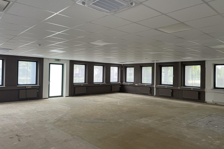 KantoorruimteaanBredaseweg 65 - 81<br/> inEtten-Leur KantoorruimteaanBredaseweg 65 - 81<br/> inEtten-Leur