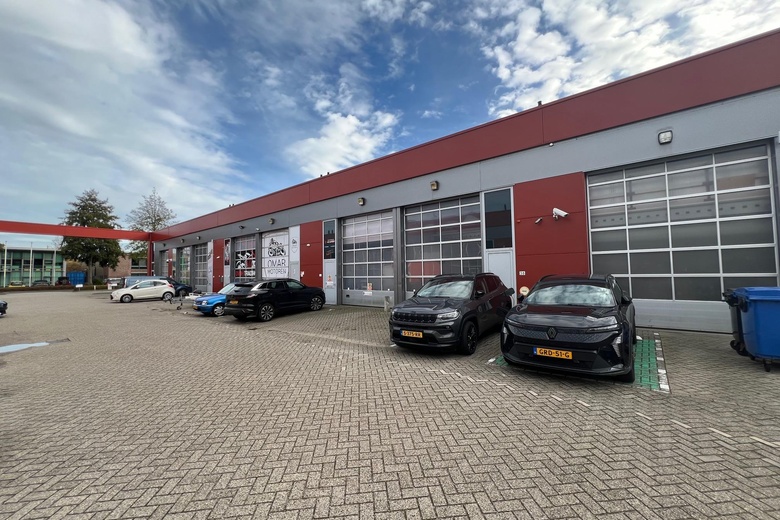 BedrijfsruimteaanZwolseweg 38<br/> inBarendrecht