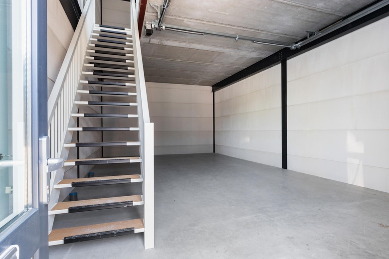 BedrijfsruimteaanDirk Verheulweg 2 B 8<br/> inWaddinxveen BedrijfsruimteaanDirk Verheulweg 2 B 8<br/> inWaddinxveen
