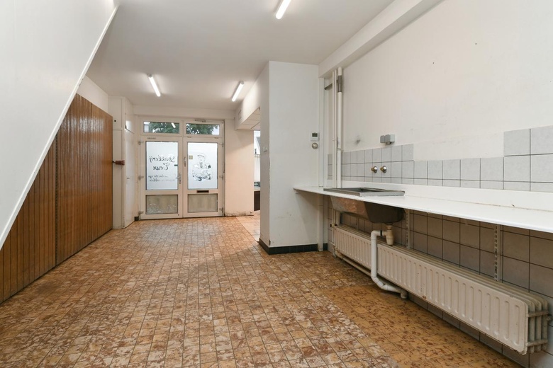 BedrijfsruimteaanKerkstraat 54<br/> inPanningen