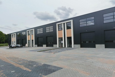 Bekijk foto 2 van Chroomstraat 8 20