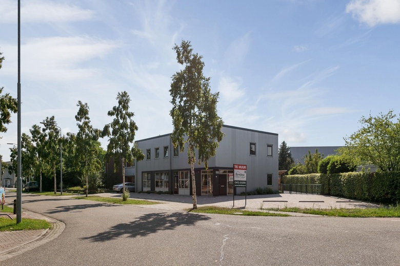 KantoorruimteaanVluchtoord 24<br/> inUden