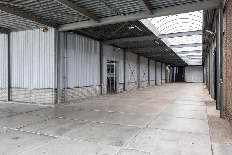 BedrijfsruimteaanHeereweg 337 B<br/> inLisse BedrijfsruimteaanHeereweg 337 B<br/> inLisse