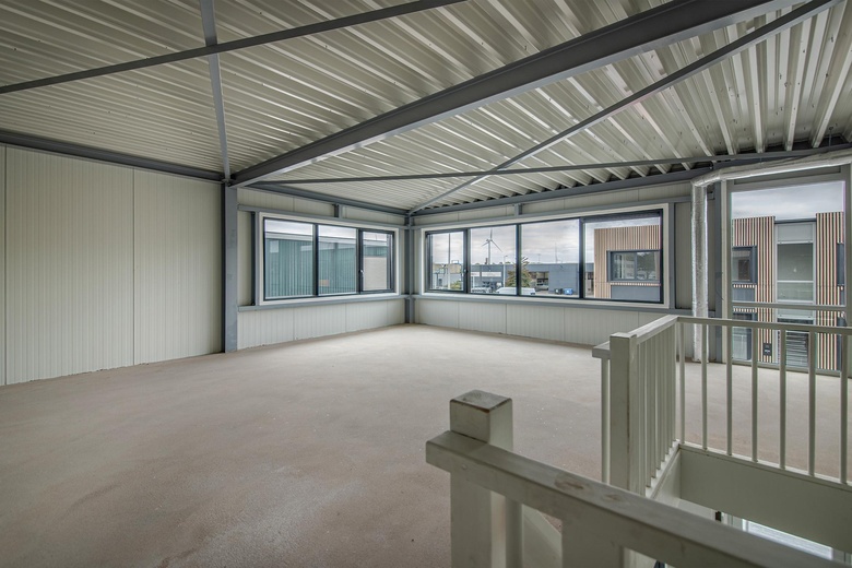 BedrijfsruimteaanJarmuiden 27 T<br/> inAmsterdam