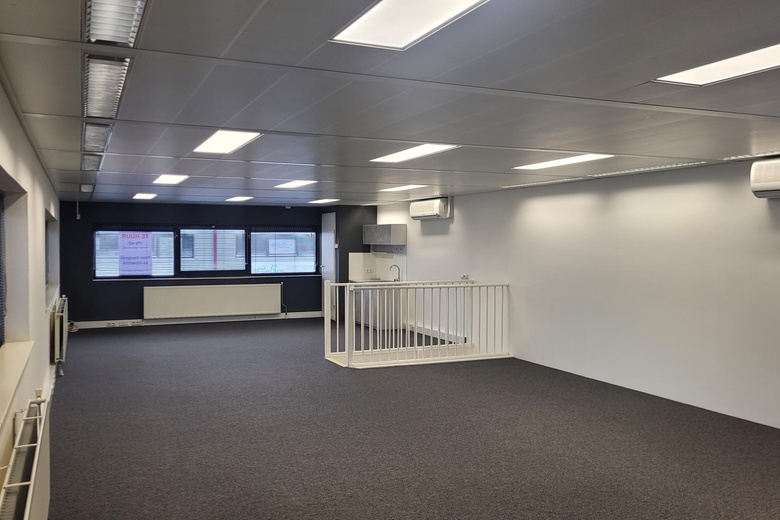 BedrijfsruimteaanDe Liesbosch 30<br/> inNieuwegein