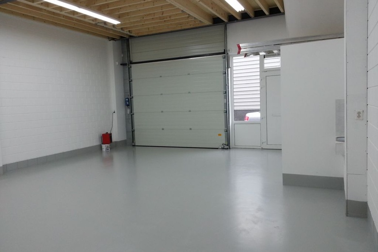 BedrijfsruimteaanAalsmeerderweg 239 P<br/> inAalsmeer BedrijfsruimteaanAalsmeerderweg 239 P<br/> inAalsmeer